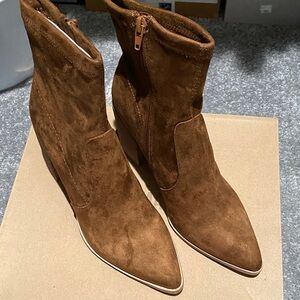 Steve Madden Chestnut Brown Suede Pointed-Toe Ankle Booties